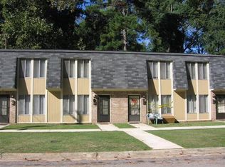 6 Starmount Dr, Lagrange, GA 30241