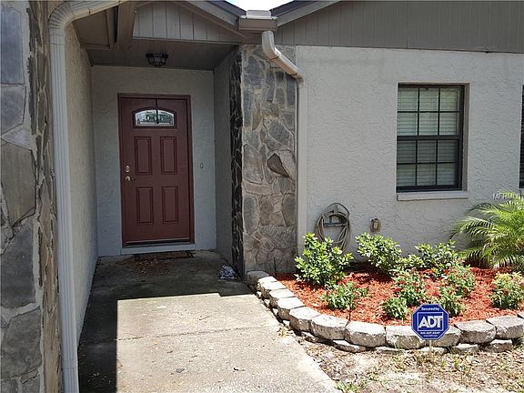 3rd image of 5903 N Fork Ct