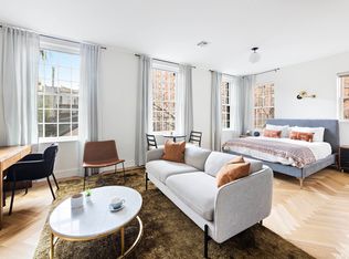 463 W 24th St #PENTHOUSE E, New York, NY 10001