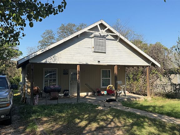 3rd image of 2419 Britton Ave