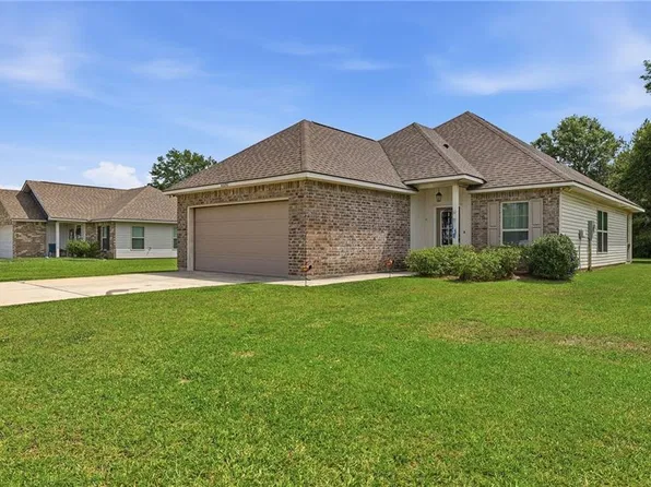 48298 Labonte Ln, Tickfaw, LA 70466