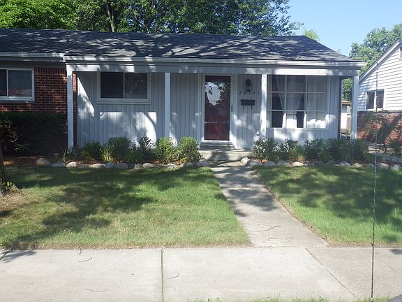2nd image of 28141 Greater Mack Ave