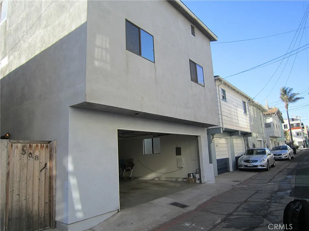 3 bed, 1713 sqft, $6,000 — Photo 1