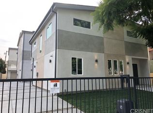 14126 Sylvan St, Van Nuys, CA 91401