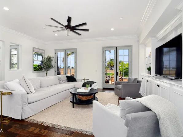 4011 Adriatic St, Oxnard, CA 93035