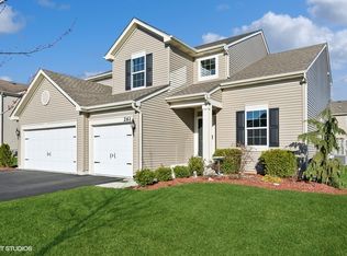 261 Springwood Dr, Woodstock, IL 60098