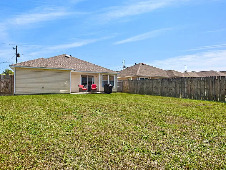 2453 Gulf Breeze Ave #ID1585615P — Photo 30