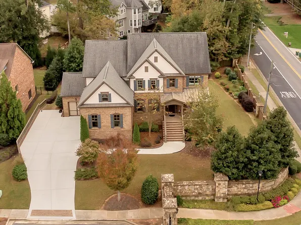 5368 Broadwood Ave, Peachtree Corners, GA 30092