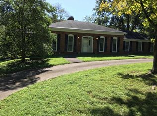 230 River Valley Rd, Frankfort, KY 40601