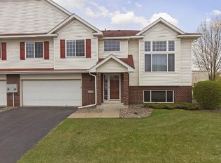 15678 Chasewood Ct, Rosemount, MN 55068