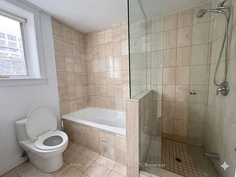 8 Webster Ave #2 — Photo 16
