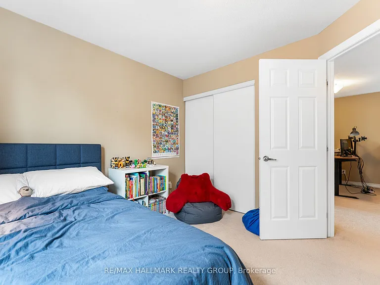 224 Tempest Dr — Photo 32