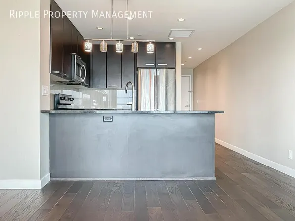 225 11th Ave SE Unit 2603, Calgary, AB T2G 0G3