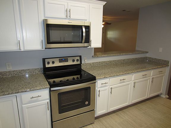 4th image of 2309 N Tarragona St