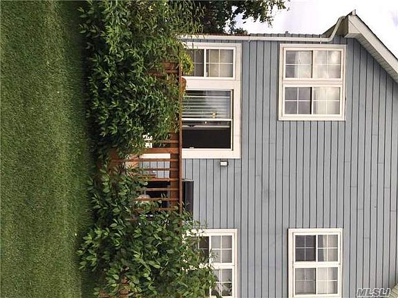 3rd image of 38 Broadlawn Dr