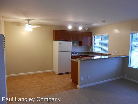 4th image of 4181 Florida St APT 8