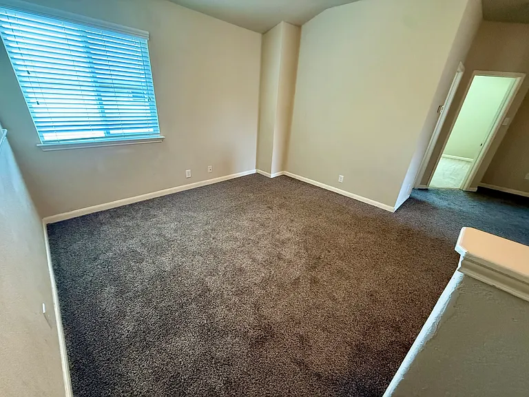 2169 Hazelwood Dr — Photo 17