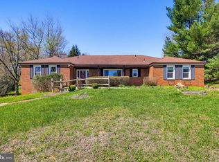 15884 Meadow Walk Rd, Woodbine, MD