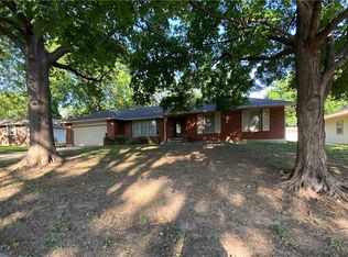 1507 N 82nd Ter, Kansas City, KS 66112