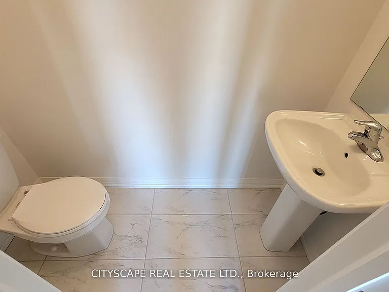 206 Rosanne Cir — Photo 10