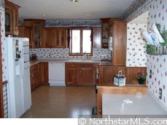 3rd image of 533 River Street SW