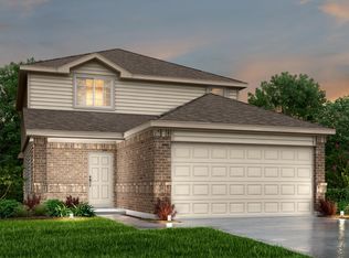 102 Porcupine Ln, San Antonio, TX 78245