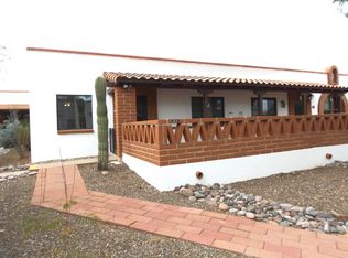 92 S Paseo Pena, Green Valley, AZ 85614