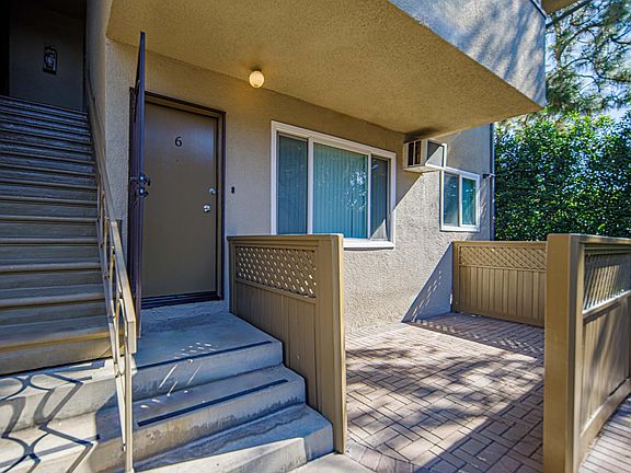 2nd image of 580 N Los Robles Ave APT 6