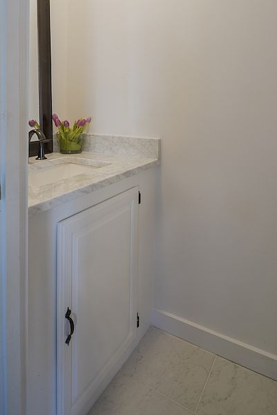 1st image of 5 Chestnut St #1