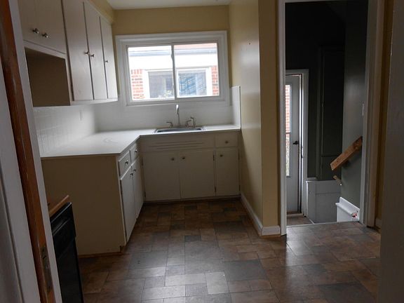 5th image of 28634 Leona St