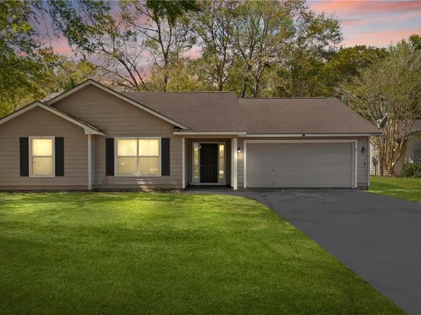 103 Longleaf Ct, Kingsland, GA 31548