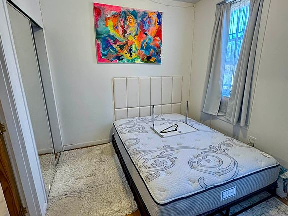 3rd image of 261 Broome St APT 5A