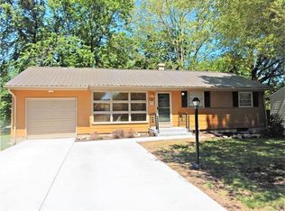 9304 E 69th Ter, Raytown, MO 64133