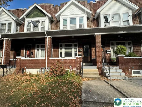733 N 11th St Floor 2, Allentown, PA 18102