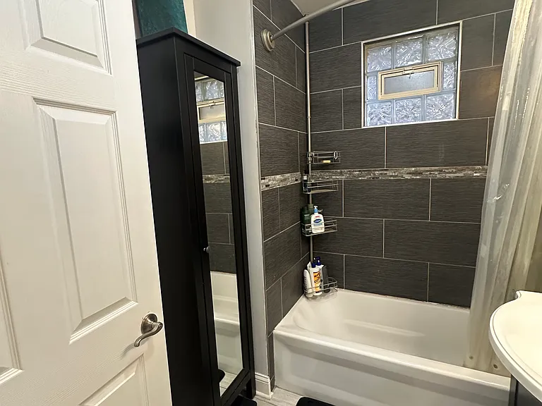 3643 W Diversey Ave #1 — Photo 13