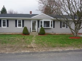 33 Cochran St, West Warwick, RI 02893
