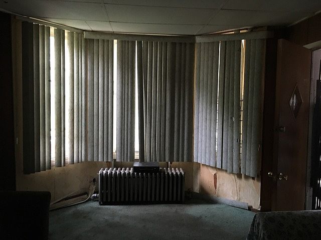 2nd image of 5723 S Throop St