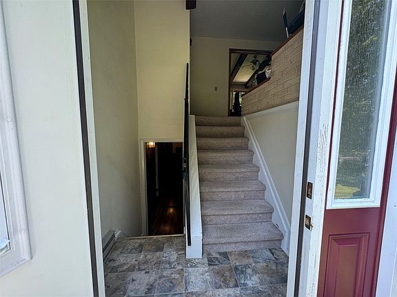3rd image of 3155 Dubois St