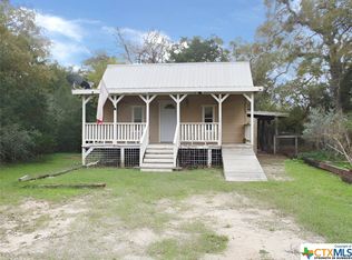 1560 Longhorn Rd, Harwood, TX 78632