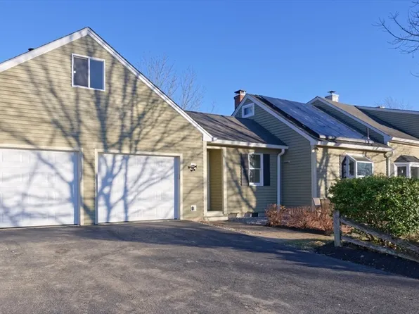 7 Prospect St, Rutland, MA 01543