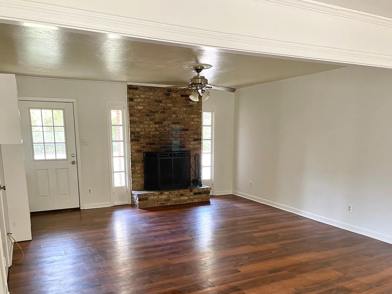 3 bed, 1700 sqft, $1,700 — Photo 4