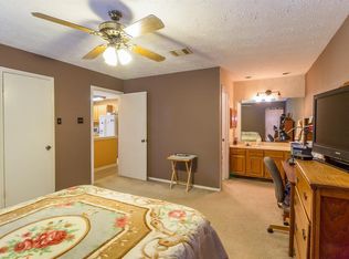 2311 Pebbledowne Cir, Sugar Land, TX 77478