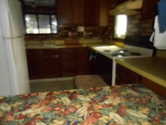4th image of 195 Menelaus St