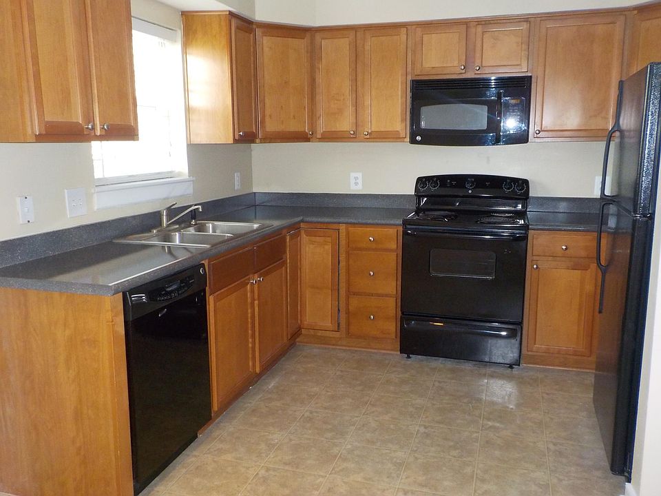 1st image of 1842 English Ct
