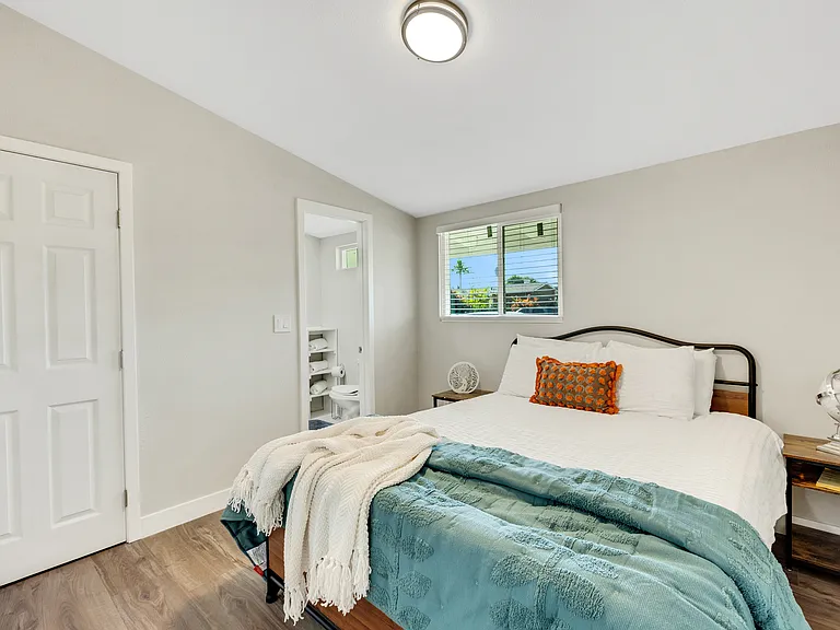 10462 Poona Dr — Photo 11