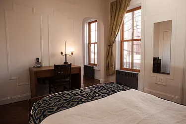 Rented by Brooklyn Heights Real Estate Inc