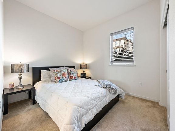 4th image of 298 Adeline Pl Unit 3