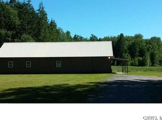 147 Parish Woods Rd, Mexico, NY 13114