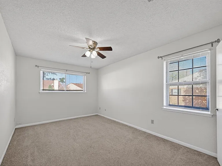 14381 Still Meadow Dr — Photo 31