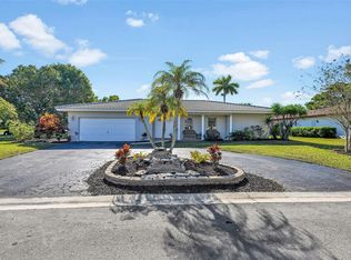 8579 NW 27th Dr, Pompano Beach, FL 33065